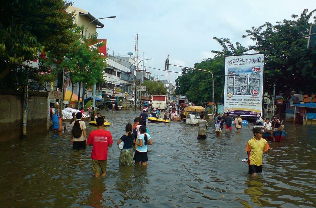 Towards a climate risk management approach for adaptation