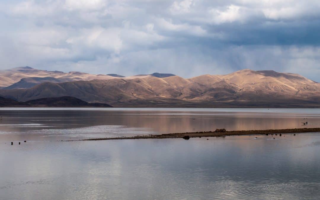 Disappearing Act: Bolivia’s second largest lake dries up